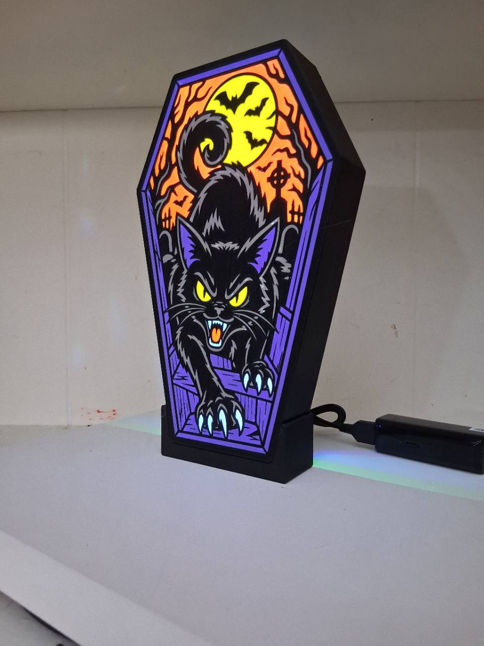 Cat Coffin LED light box – custom 3D printed – Lit Layer Creations